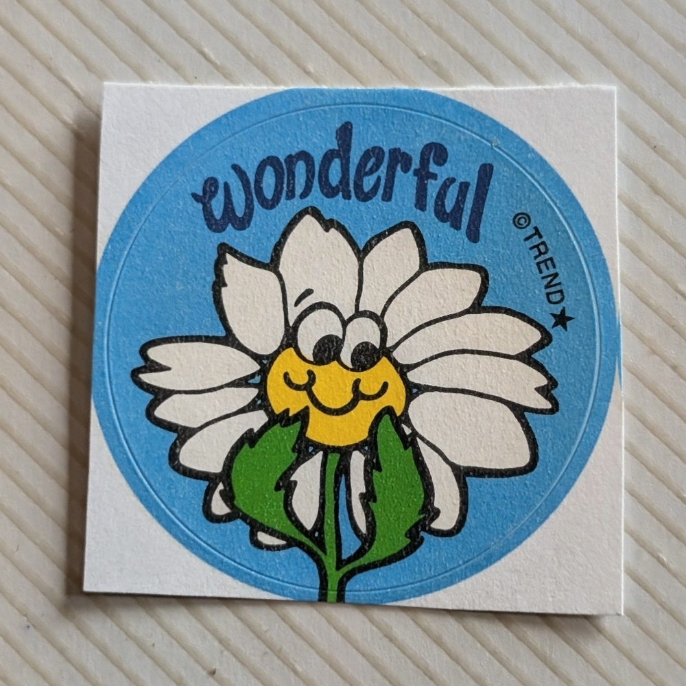 10/$25 Flower "Wonderful" Scratch & Sniff Retro Sticker